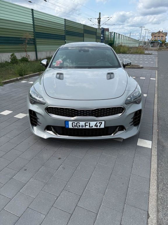Image of Kia Stinger