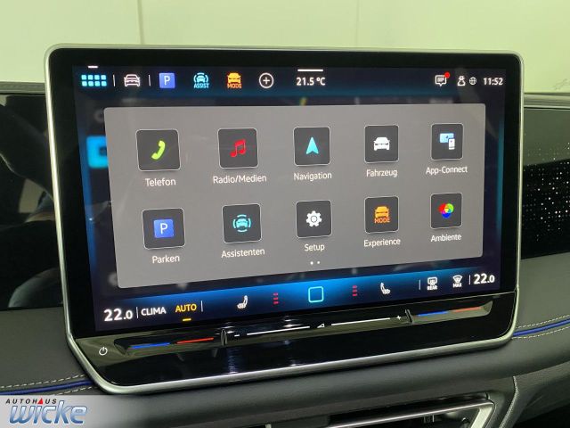Tiguan 1.5 TSI DSG R-Line NAVI KLIMA PANO AHK