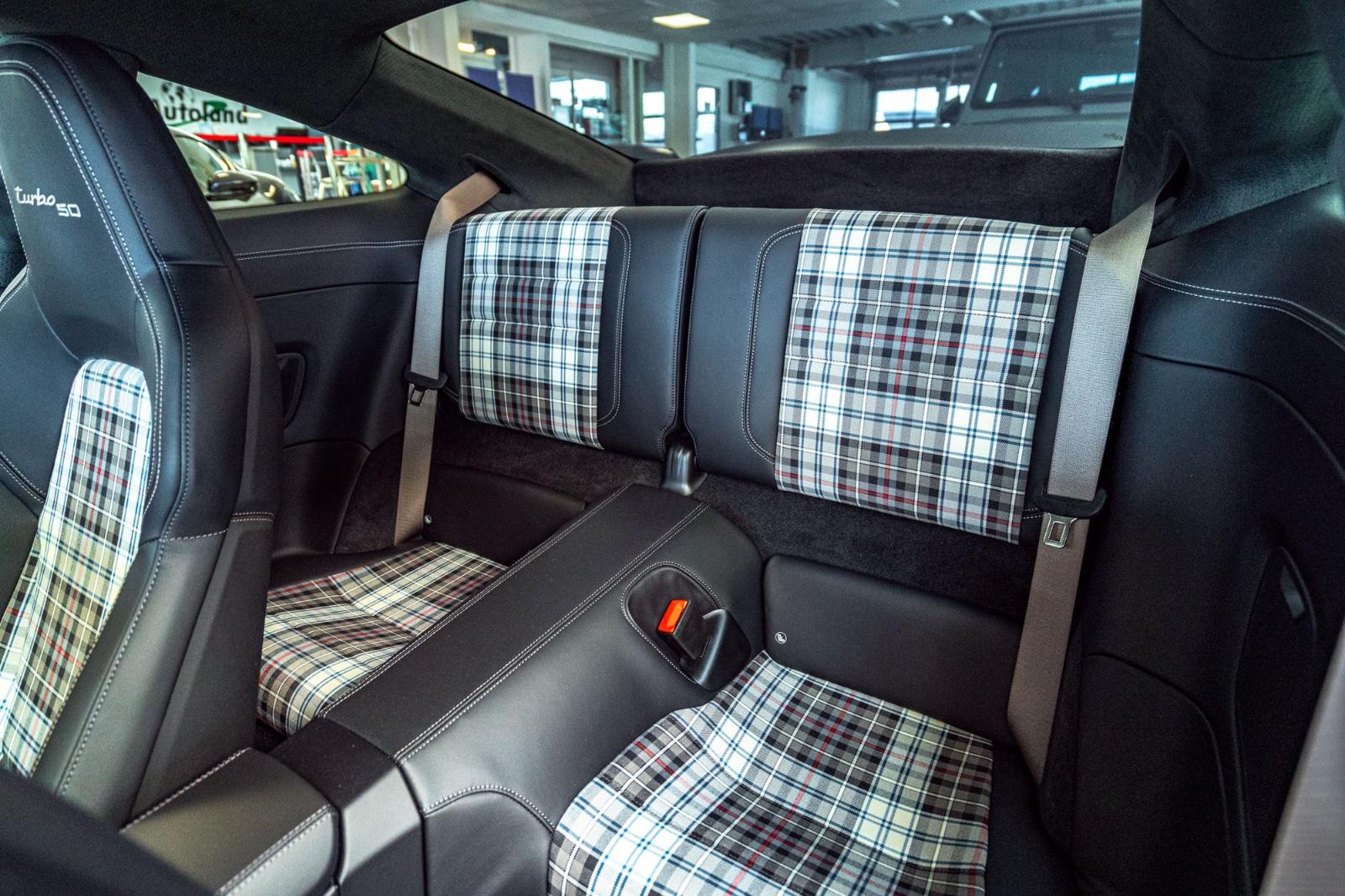 Porsche 911 Turbo 50 Jahre*Carbondach*Heritage*Burm*360°
