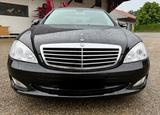 Mercedes-Benz S 320 CDI - 1. Hand - **94.700 km** - Deutsch  - Mercedes-Benz S 320 mit Diesel-Antrieb: Schwarz