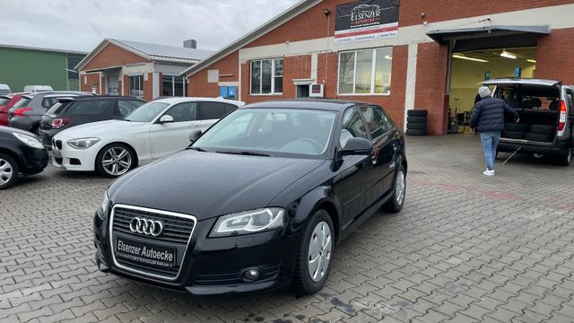 Audi A3 Sportback 1.6 Navi SHZ Xenon-Plus Sport