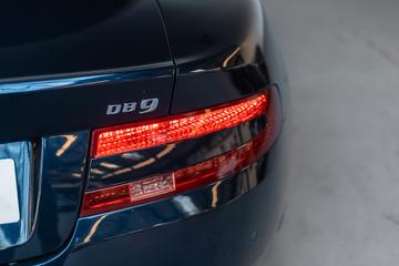 2004 Aston Martin DB9 缩略图 17