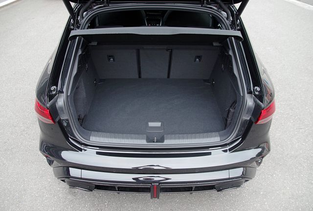 Audi RS 3 Sportback*Sporta,Pano,Head-Up,SONOS,EXPORT*
