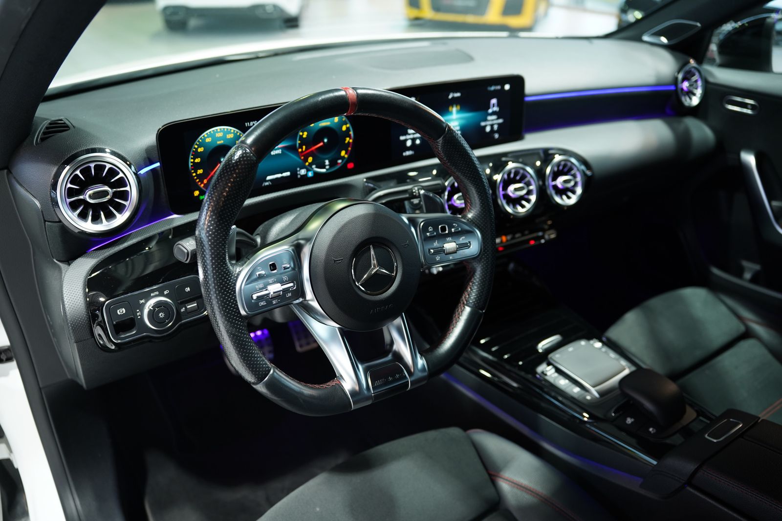 Mercedes Benz A 35 Amg