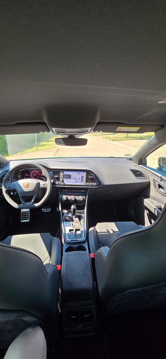 Seat Leon Cupra ST 300 4Drive | Schalensitze | Tuning