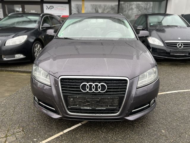 Audi A3 Sportback 1.6 TDI Attraction"5-Trg"SHZ"PDC!!