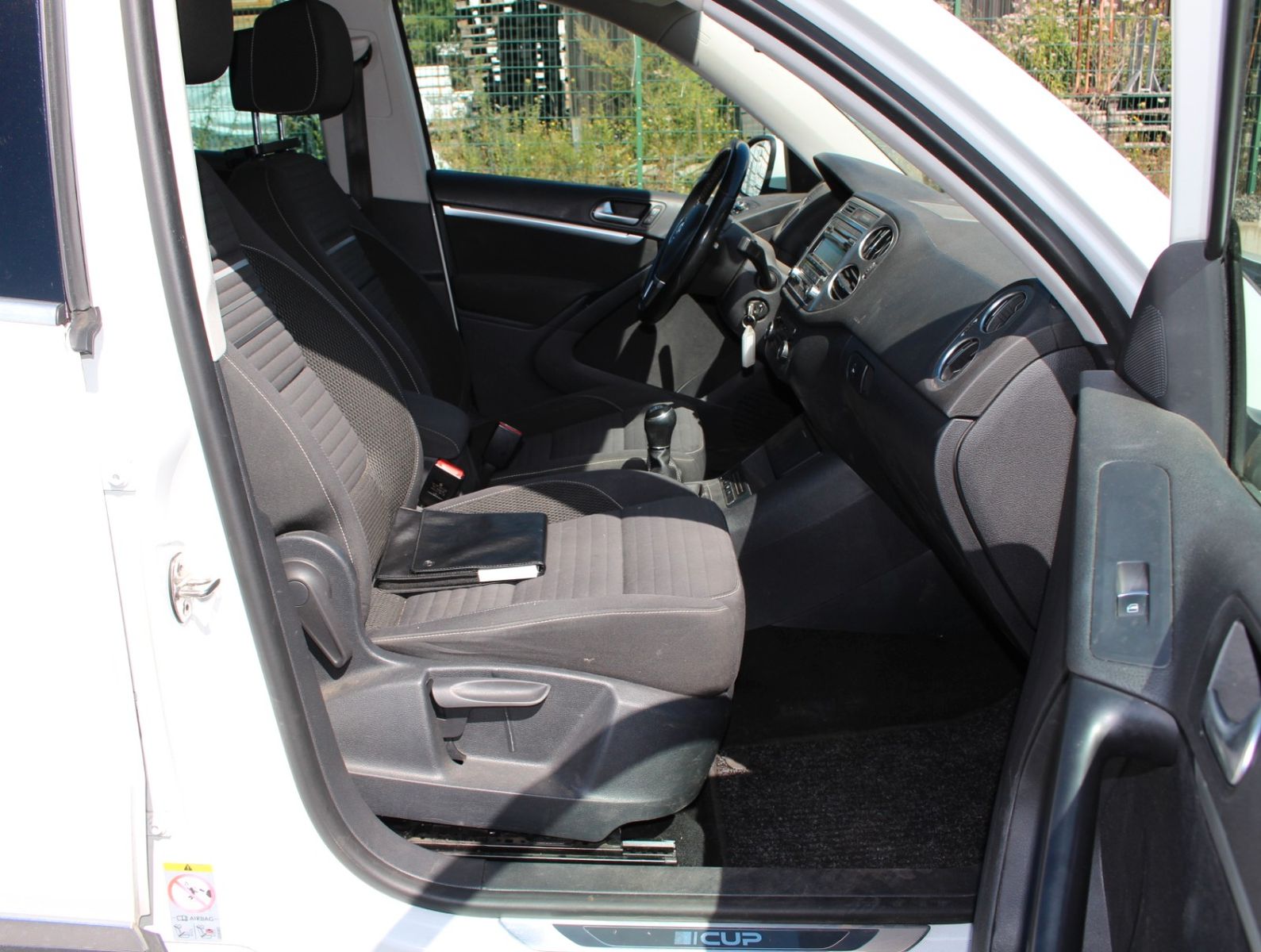 Fahrzeugabbildung Volkswagen Tiguan 2.0 TDI 81 BlueMot Tec CUP Sport & Style