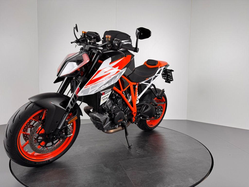 Fahrzeugabbildung KTM 1290 SUPER DUKE R *ZUBEHÖR *SERIVCE NEU *1. HAND