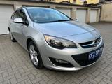 Opel Astra J Sports/1.Hand/Automatik/Scheckheft - Opel Astra: Kombi, J