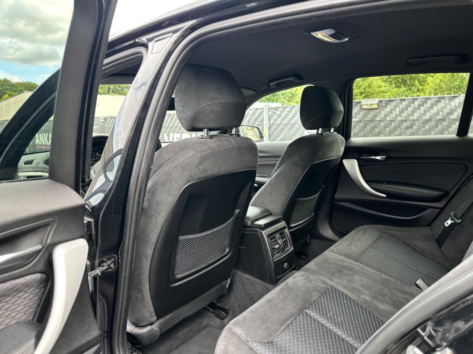 BMW M135i xDrive 3.0 320ch - Carnet entretien - Led - Palettes au volant - Suspension sport
