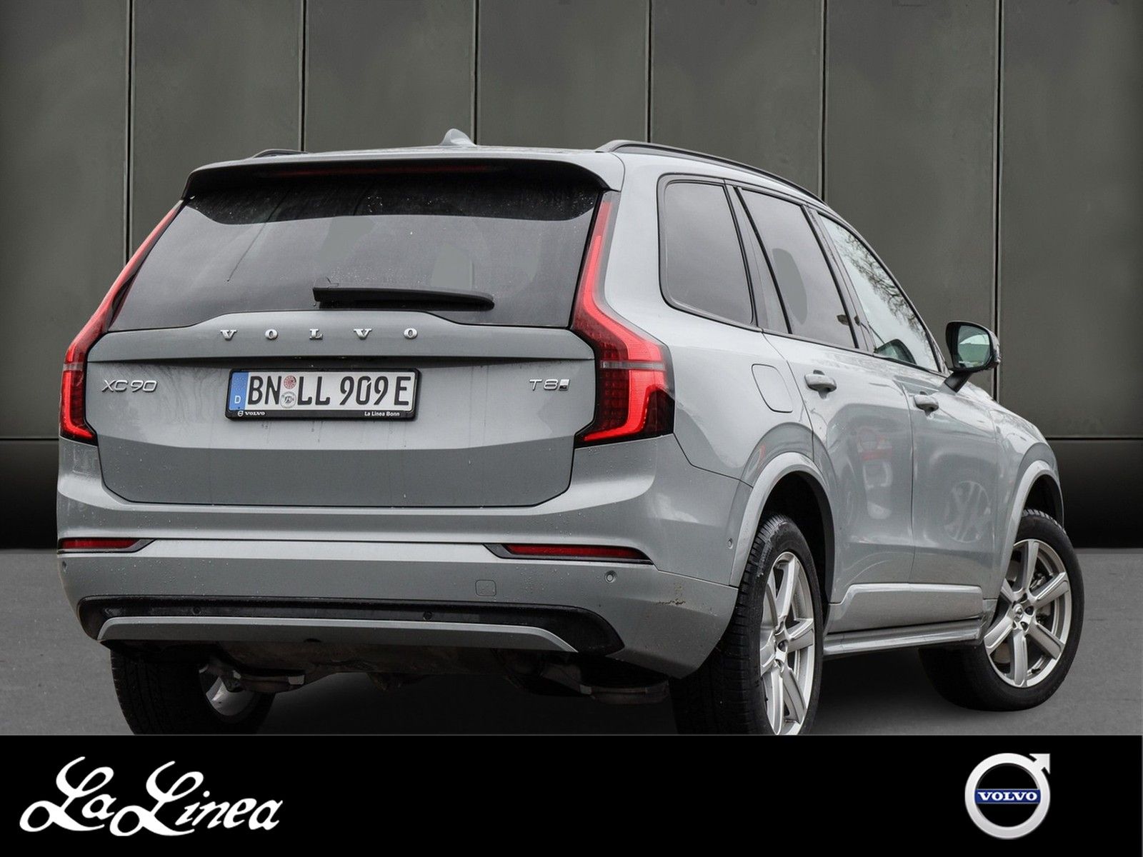 Volvo XC90  T8 Ultra Dark AWD Plug-In Hybrid Recharge  imagem 2