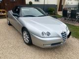 Alfa Romeo Spider 2.0 JTS 16V Medio Medio - Alfa Romeo Spider aus 2003