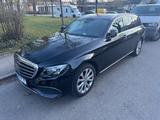 Mercedes-Benz E 400 4MATIC T AVANTGARDE Autom. AVANTGARDE