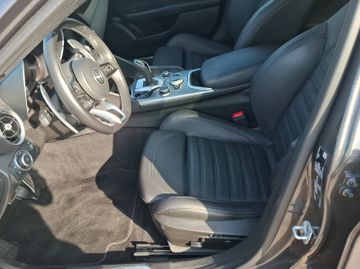 Alfa Romeo Giulia Veloce Q4 2.0 Turbo 16V Kam.+KeyLess+SHZ
