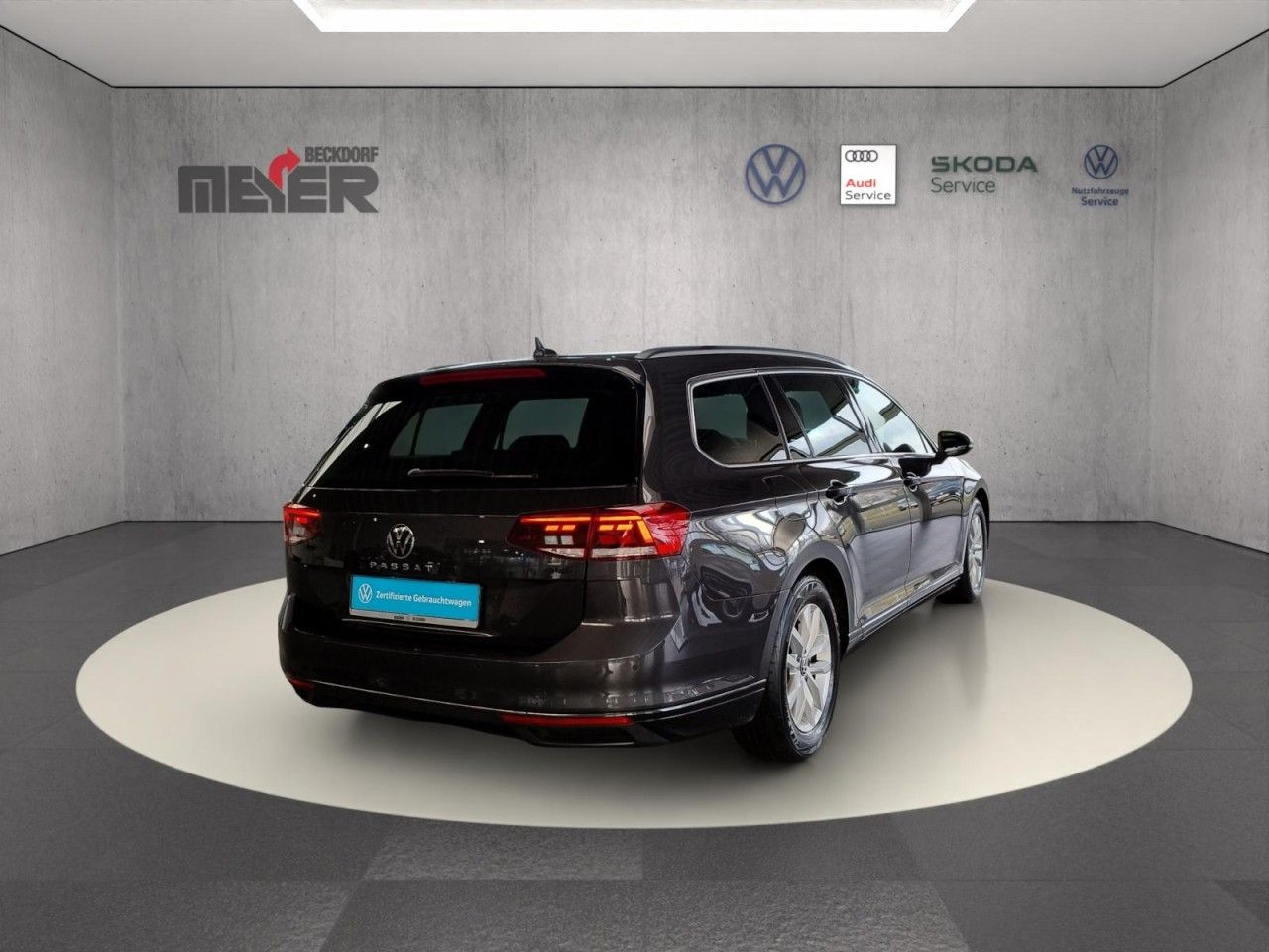 Passat Variant Business 2.0 TDI DSG Klima Navi