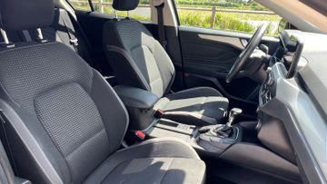 Ford Focus - 12