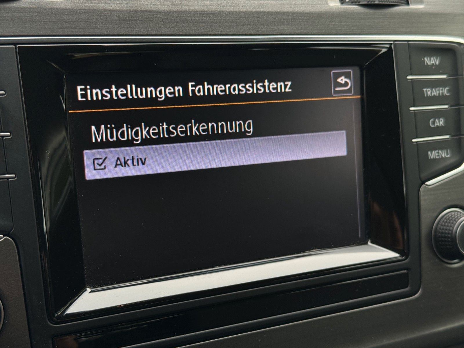 Fahrzeugabbildung Volkswagen Golf VII Lim. Sitzheizung / Bluetooth / Navi