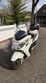 Suzuki Burgmann 400 - SUZUKI BURGMAN 400