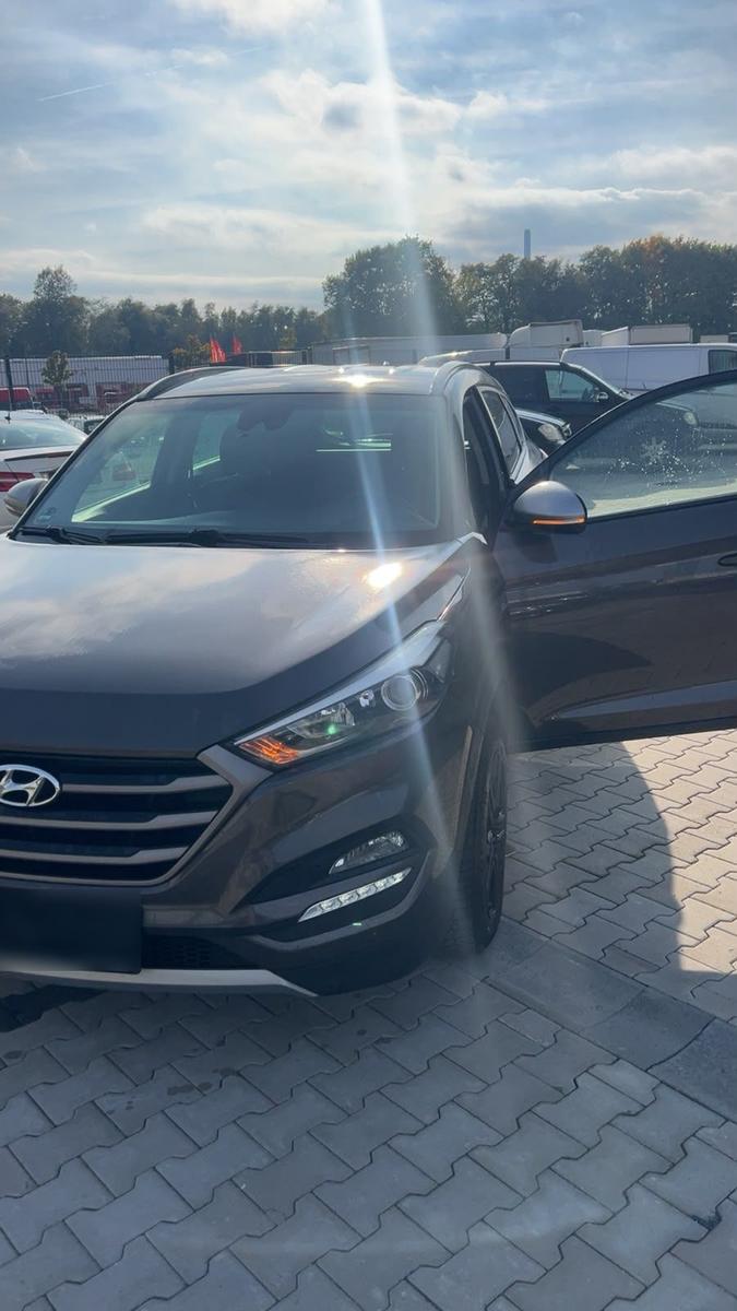 Hyundai TUCSON