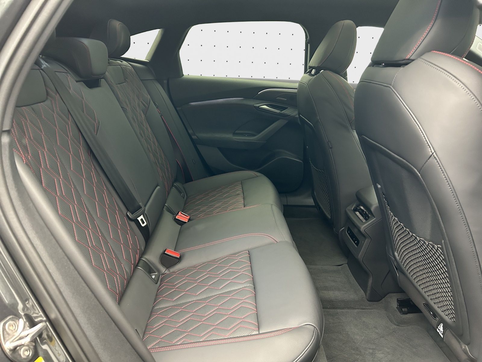 Audi S6 e-tron - Bild 16