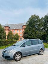 Opel Zafira 1.8 - TÜV/HU bis Mai 2027 - 7 Sitzer - Opel Zafira in Karlsruhe