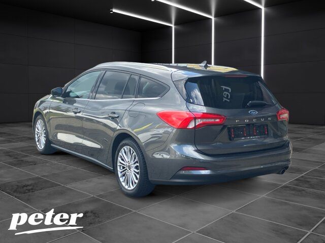 Ford Focus Turnier Titanium imagem 3