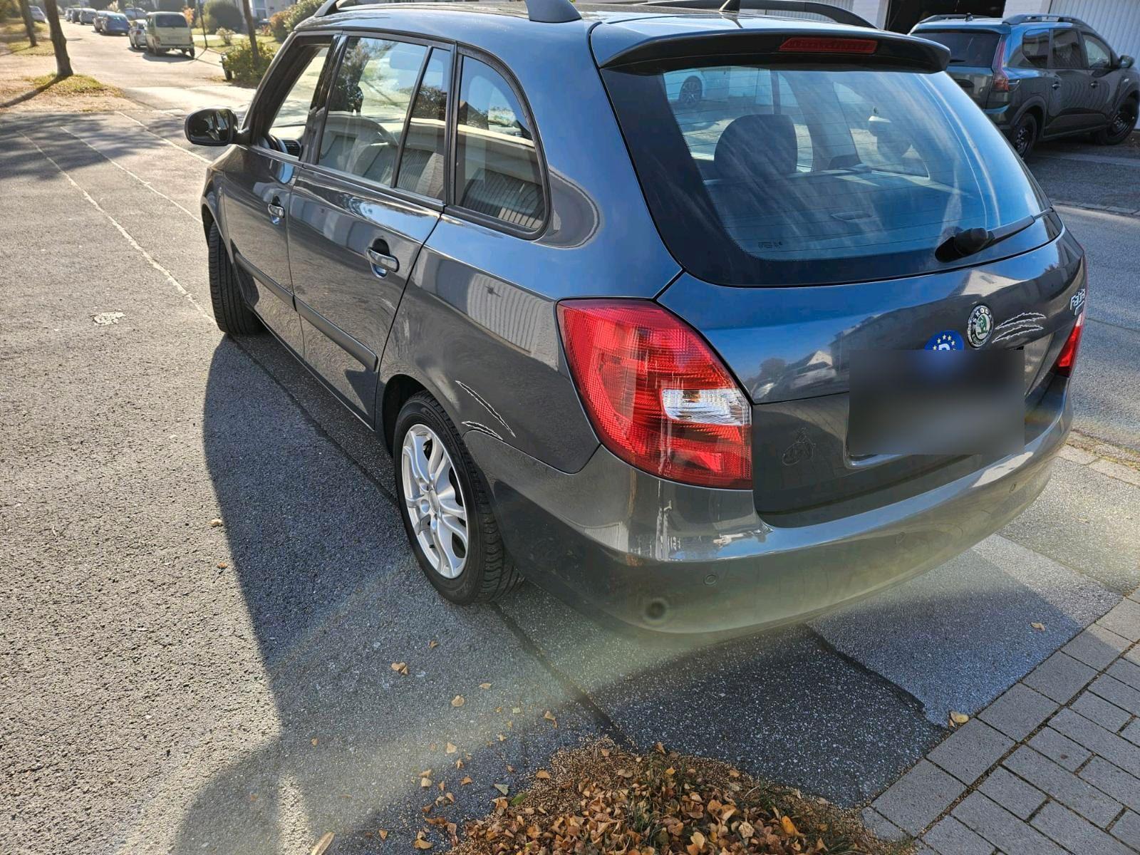 Skoda Fabia 2009 — двигун 105 HP (77kW)