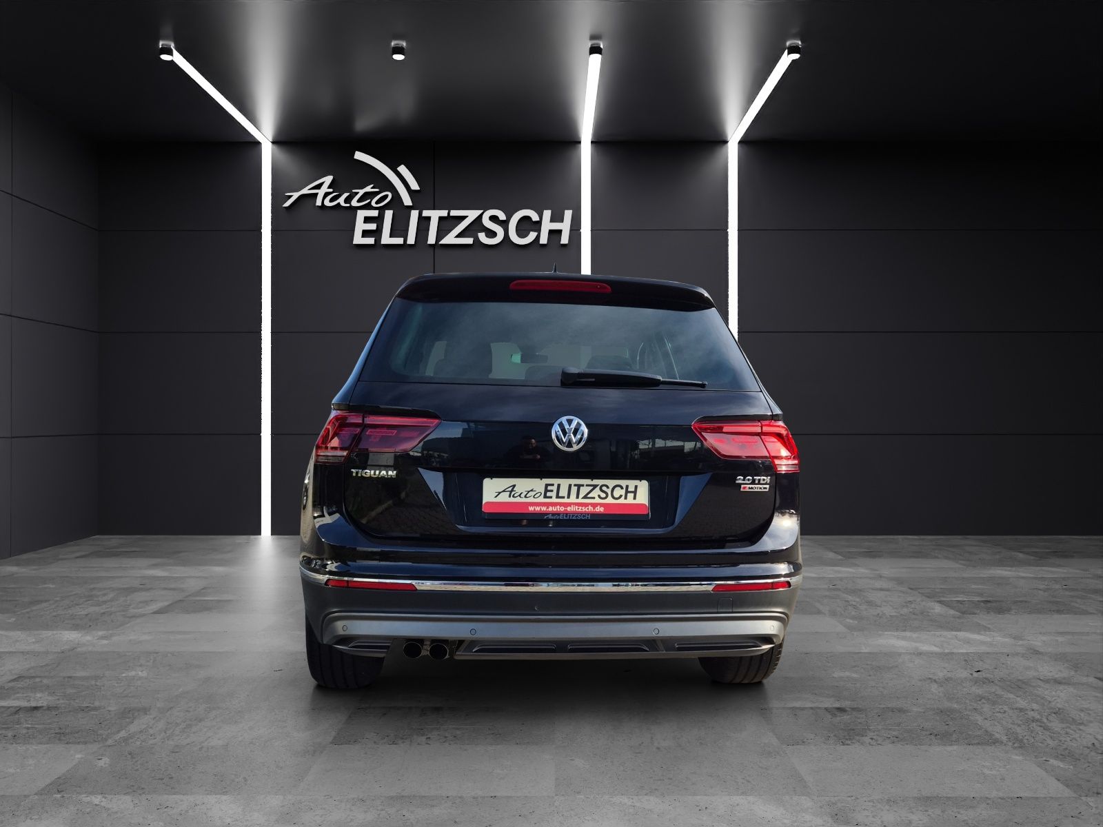 Fahrzeugabbildung Volkswagen Tiguan TDI Highline DSG 4M LED AHK Navi ACC PDC
