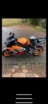 Honda Repsol CBR 1000 - HONDA CBR 1000 REPSOL