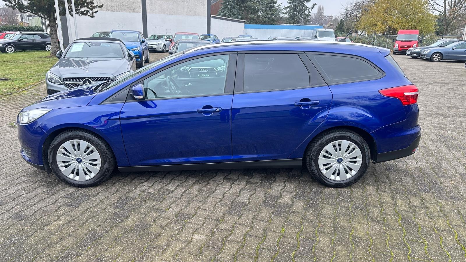 Ford Focus Turnier Trend  / MOTORSCHADEN /