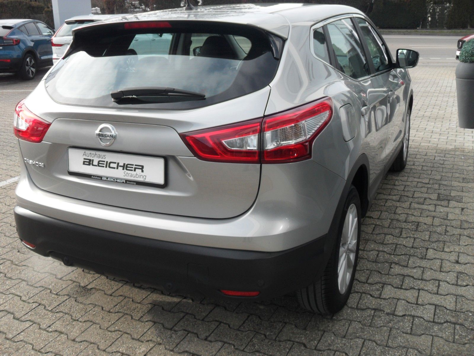 Fahrzeugabbildung Nissan Qashqai Acenta 1.2 DIG-T |Navi | DAB | SH