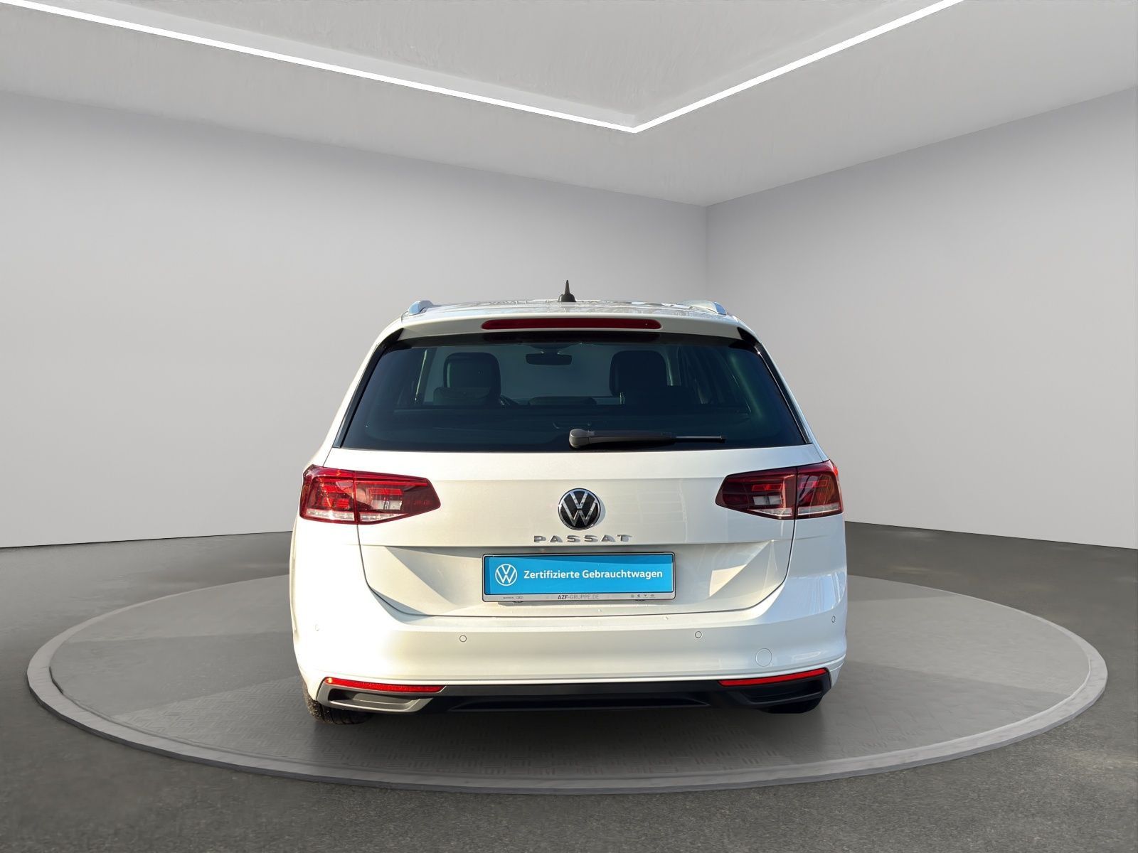 Volkswagen Passat Variant - Bild 7