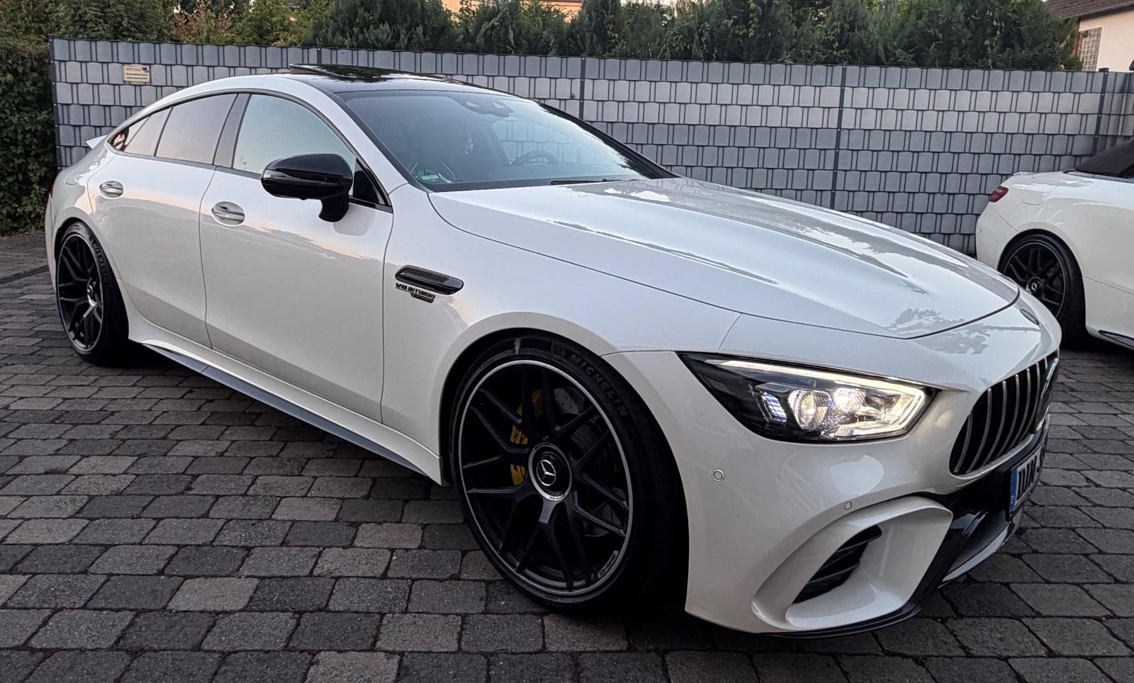 Mercedes-Benz AMG GT 4-trg. 53 4Matic+ / V8-PAKET / S-SITZE *