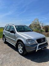 Mercedes-Benz Mercedes Benz ML 270 CDI - Mercedes-Benz ML 270: Cdi
