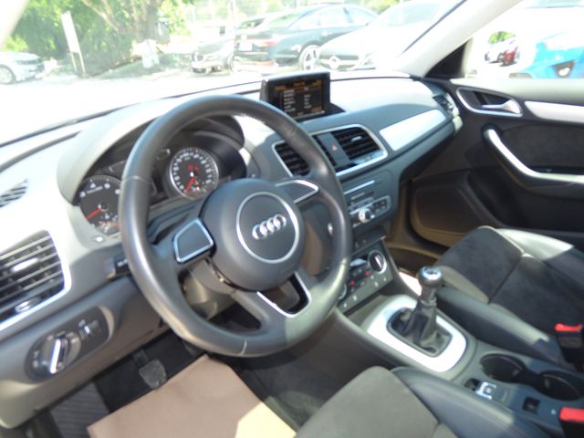 Fahrzeugabbildung Audi Q3 sport/Pano/1.Hand/AHK/Leder/LED/83.900km/