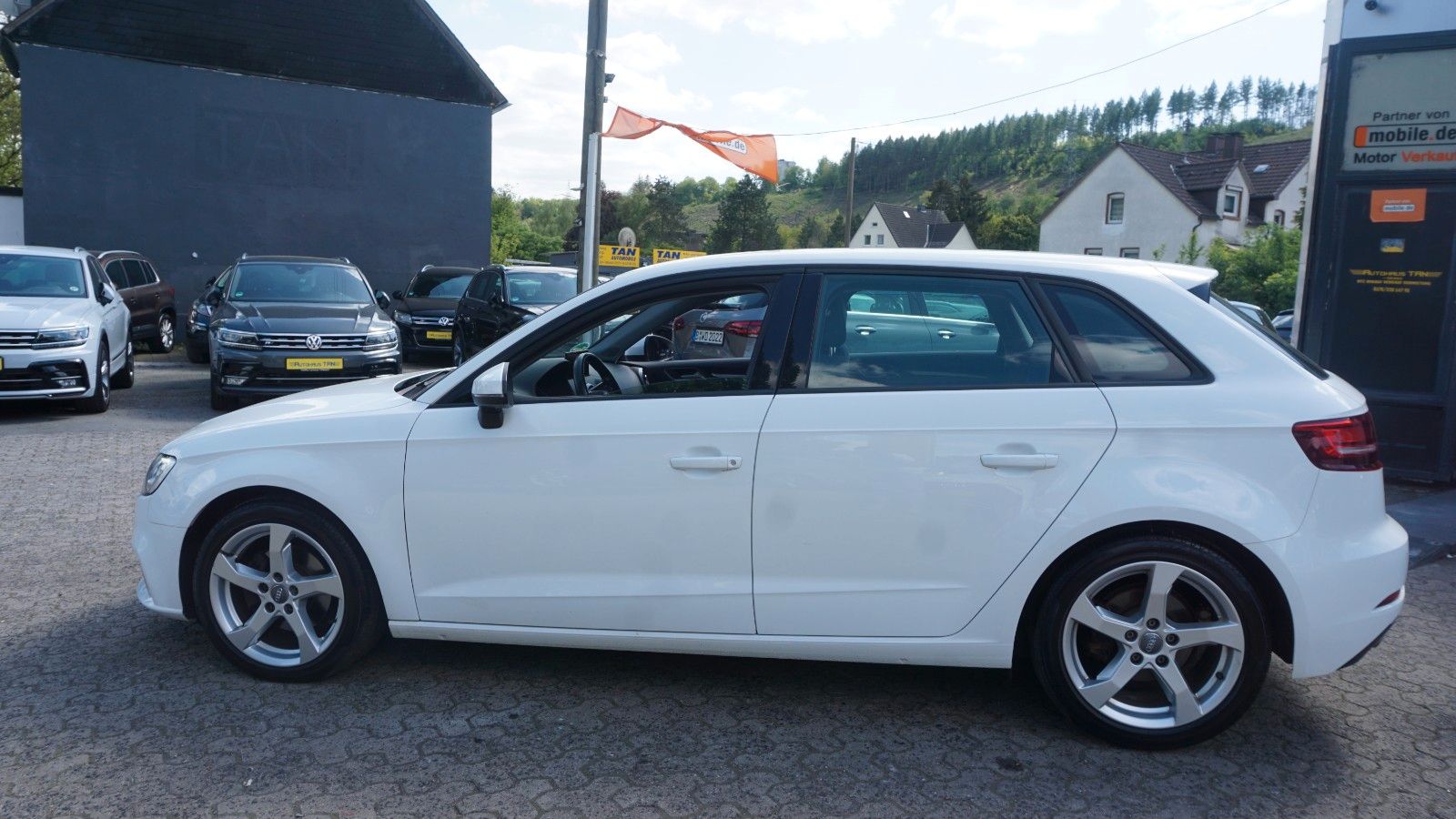 Fahrzeugabbildung Audi A3 2.0 TDI Sportback sport