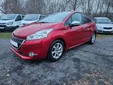Peugeot 208 1,6 Style - Peugeot 208: Style