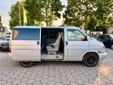 Volkswagen T4 Multivan Atlantis*Automatik+AHK+Bett+Standhzg - Volkswagen T4 mit Diesel-Antrieb: Kleinbus