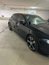 Mercedes-Benz A250 AMG Line 224PS | MBUX groß | LED - Mercedes-Benz A 250 von privat