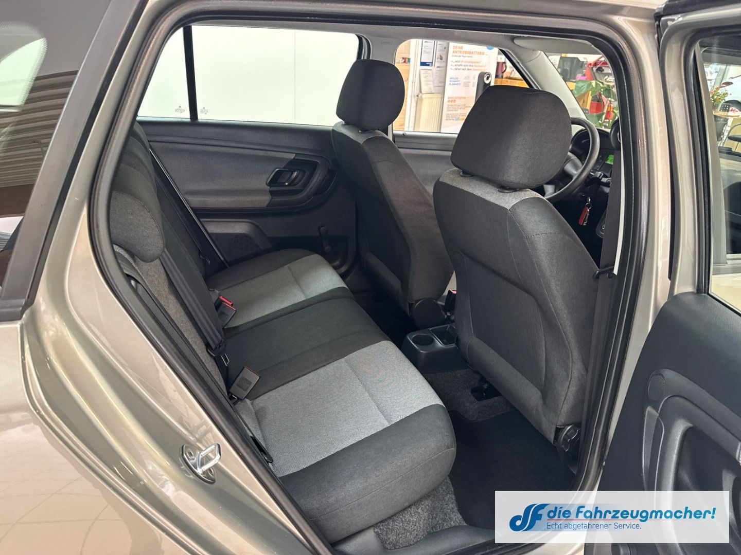 Fahrzeugabbildung SKODA Fabia Combi Cool Edition GA Klima teilb.Rücksb M