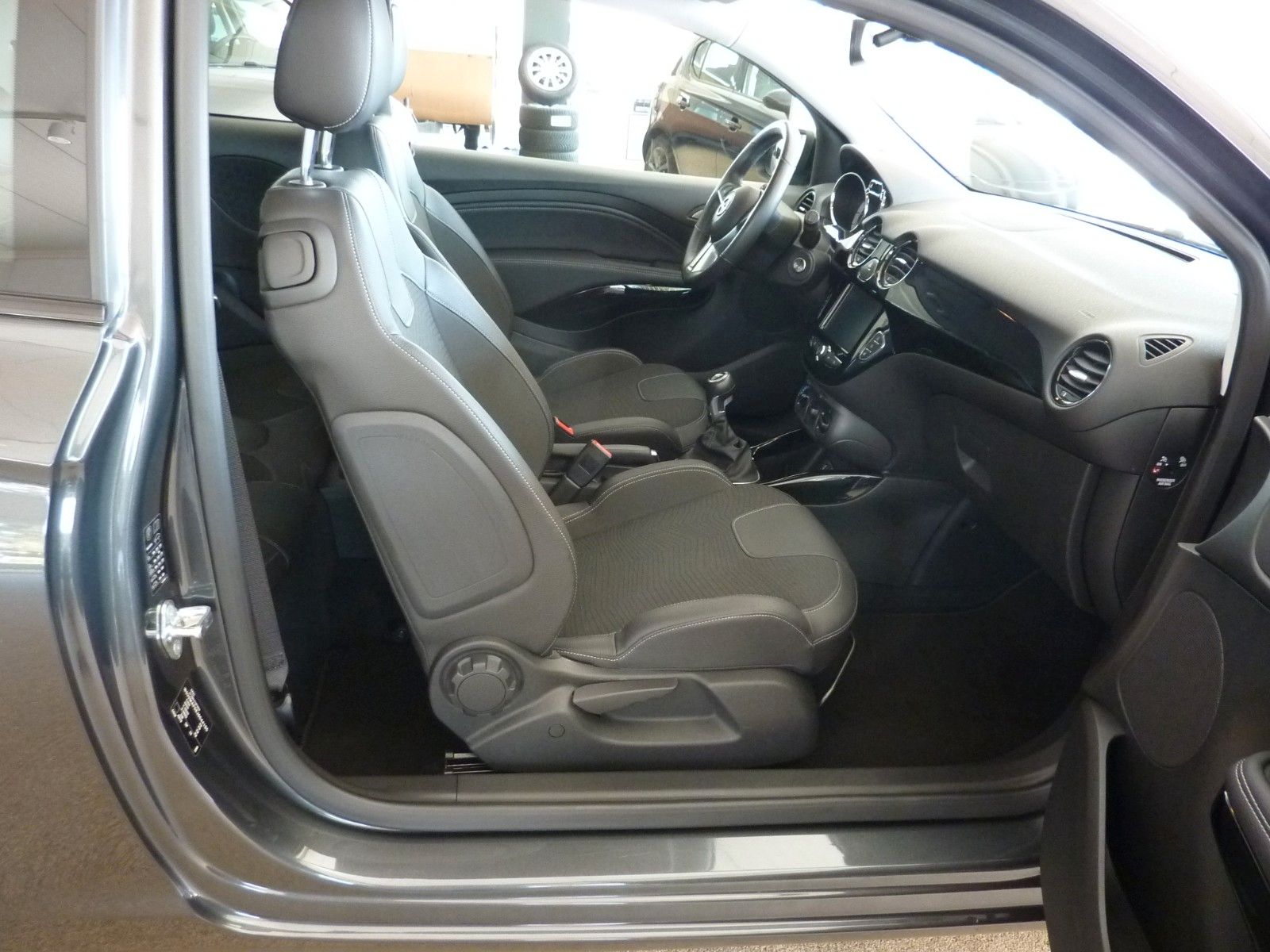 Fahrzeugabbildung Opel Adam JAM 1.4  S/S, AC, BC, LHZ, PDC, SHZ