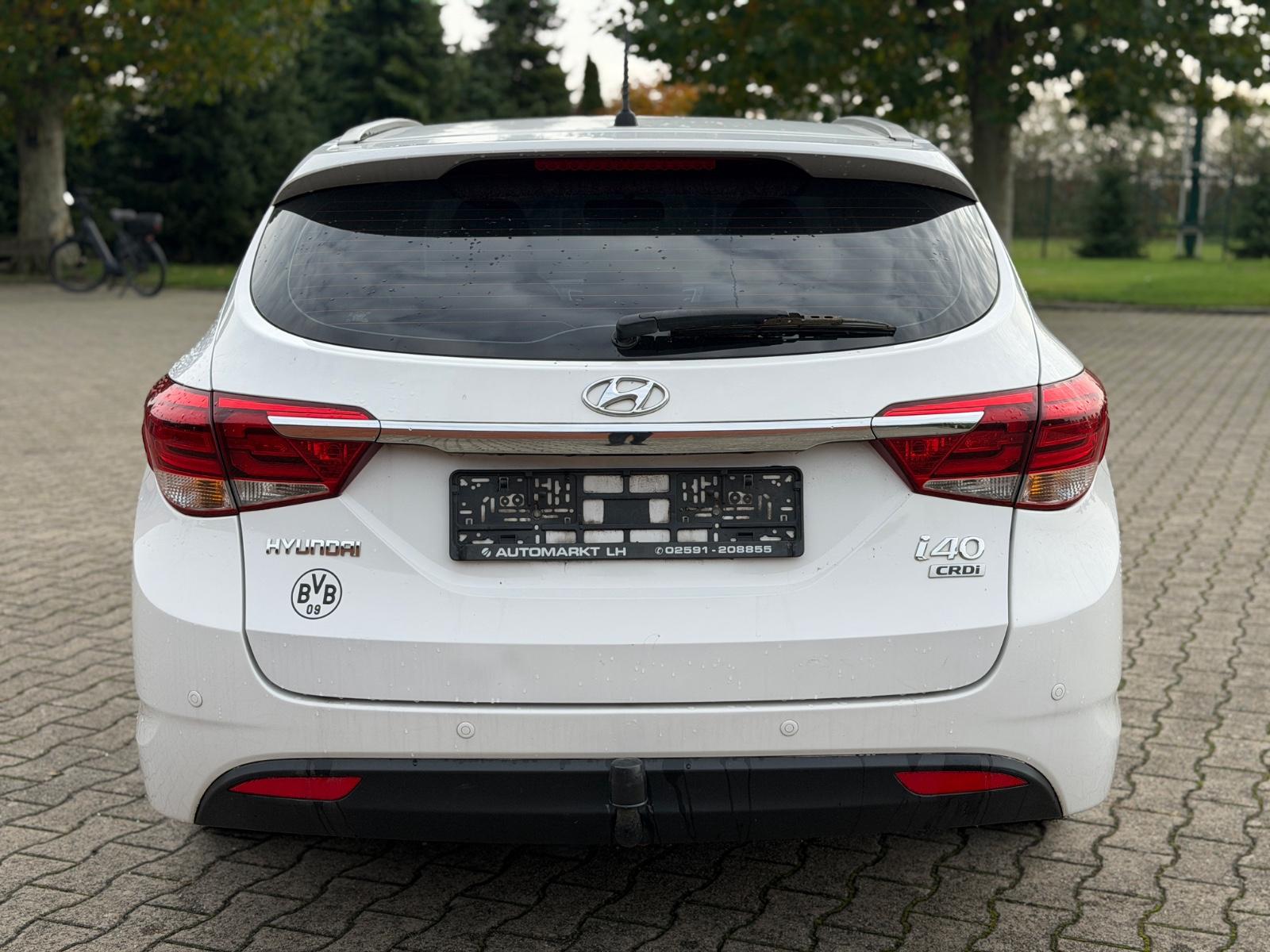 Hyundai i40 2015 — engine 1.685 cm³, 116 HP (85kW)