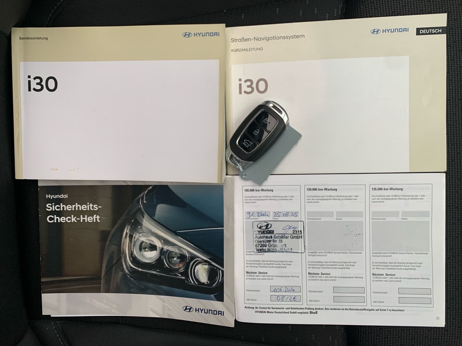 Fahrzeugabbildung Hyundai i30 Fastback 1.4 T-GDI Premium Navi Pan.Dach