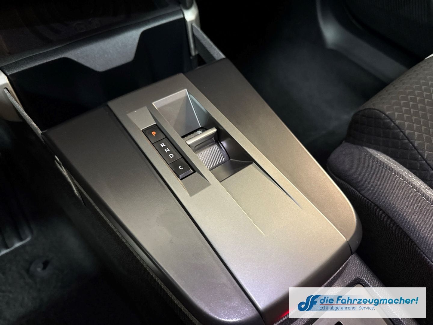 Fahrzeugabbildung Opel Frontera Electric GS 83 kW Navi Digitales Cockpi
