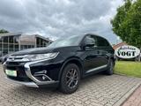 Mitsubishi Outlander Edition 100 2WD 2.0 SHZ/KAMERA/TEMP - Mitsubishi in Lübeck