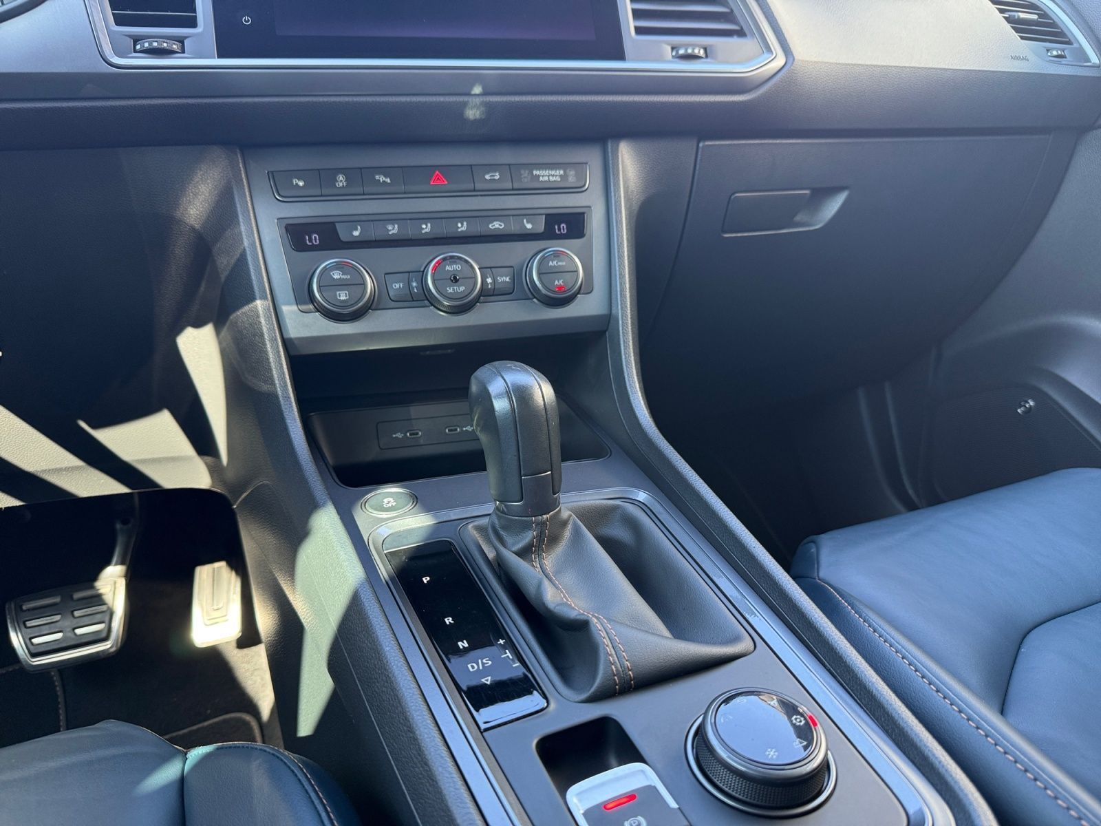 Fahrzeugabbildung CUPRA Ateca 2.0 TSI 4Drive OPF *PANO*ACC*360º