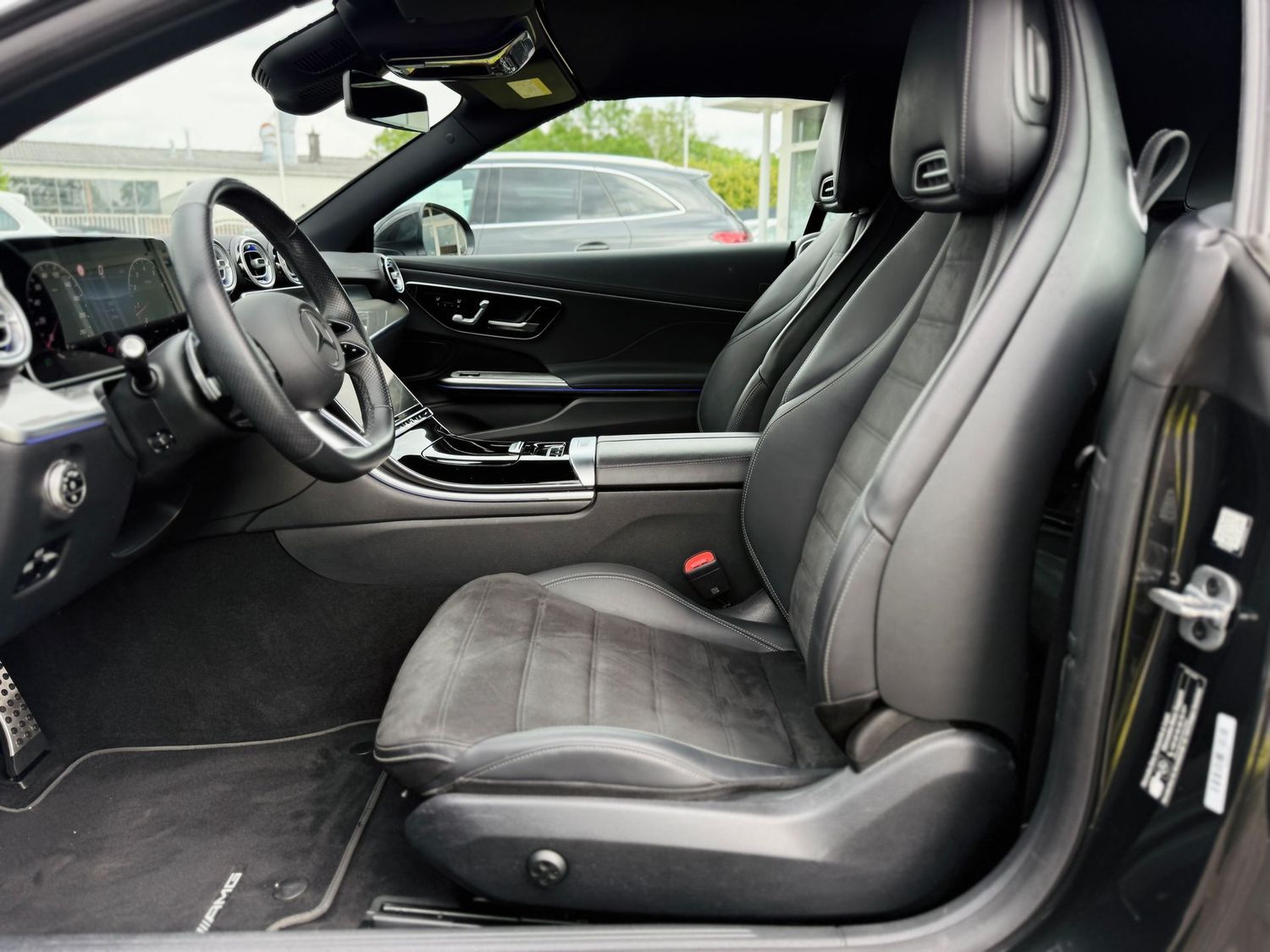 Fahrzeugabbildung Mercedes-Benz CLE 180 CABRIO, AMG, LED, PTS, RFK, Tot, Keyles