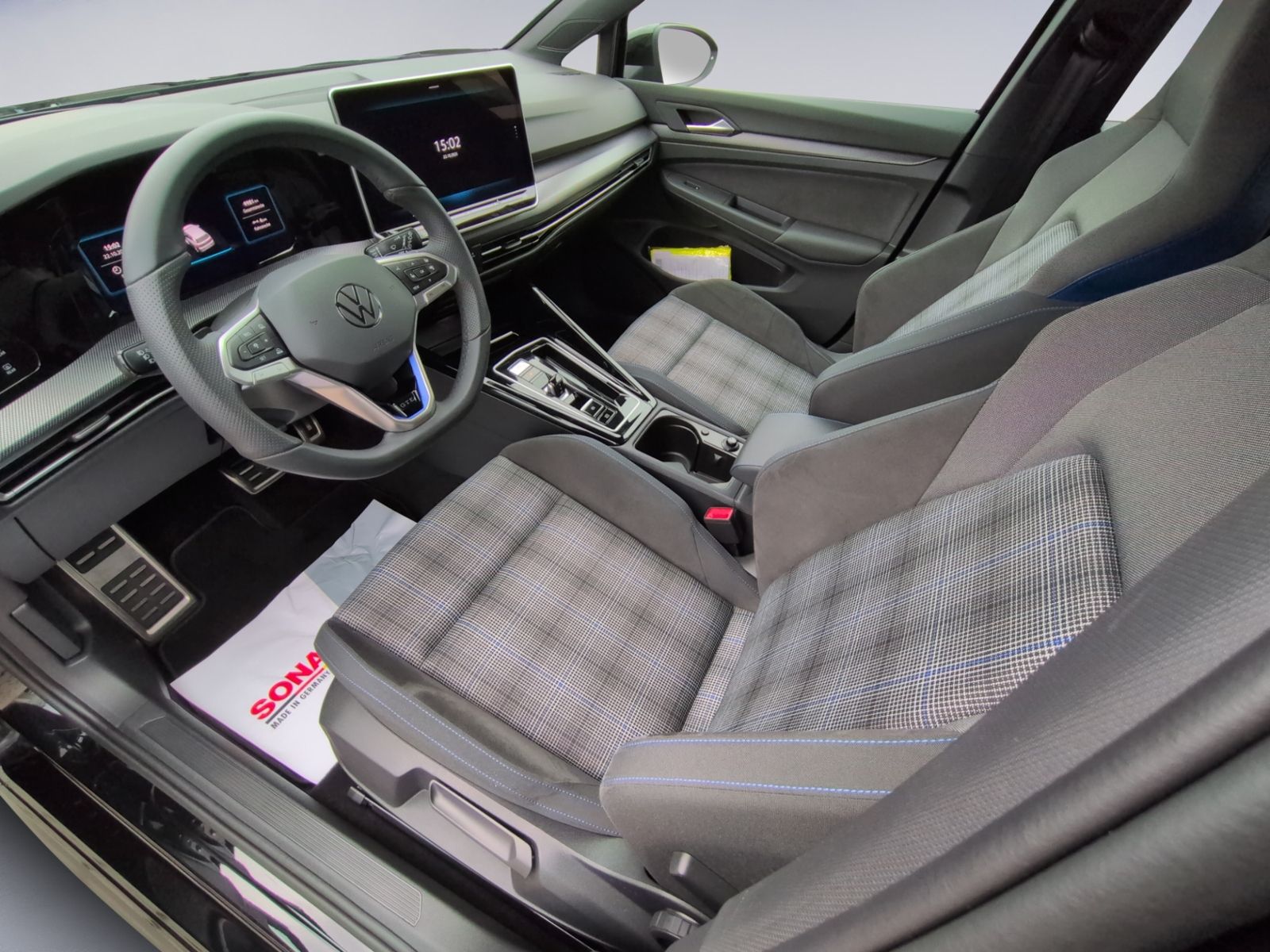 Golf VIII GTE 1.5 TSI Hybrid NAVI+LED+SHZ+AHK