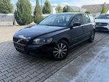 Volvo V50 Kombi 1.6 D - Volvo V50 mit Diesel-Antrieb: 1.6