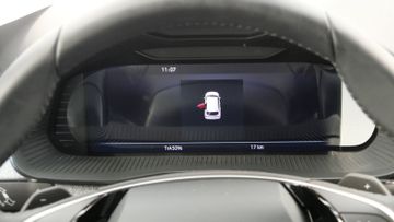 Skoda Kamiq Selection 1,5 TSI DSG PANO PDC KAM SHZ